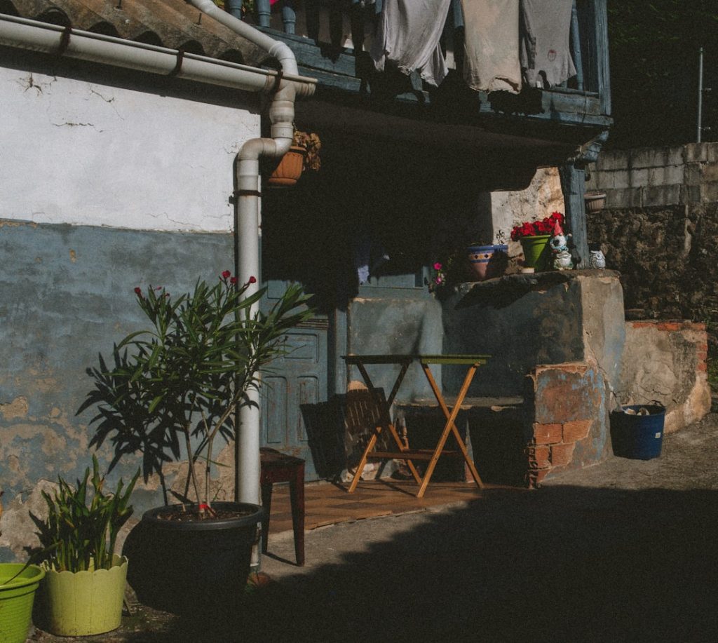 Tiendas de ropa en Cangas de Onís: Moda y estilo en el corazón de Asturias